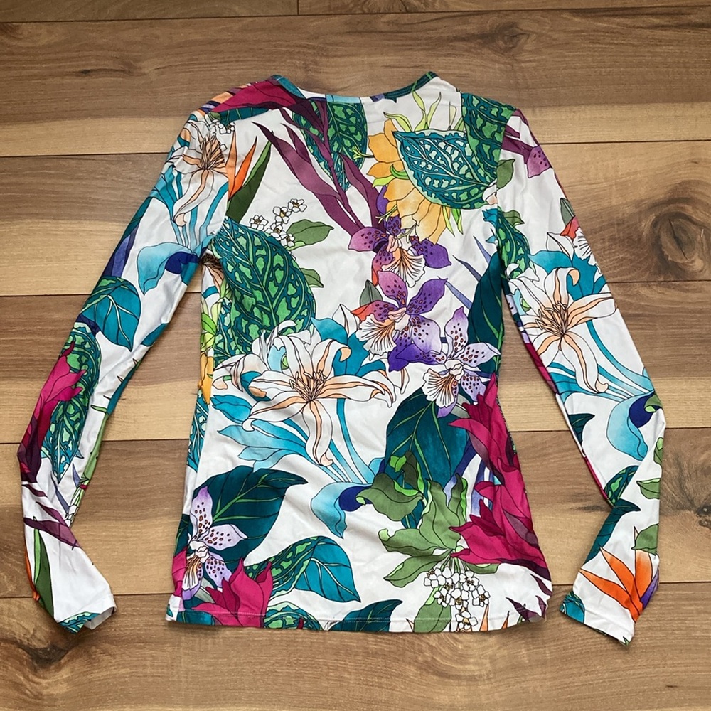 Trina Turk Amazonia Rash Guard - Picture 6 of 6